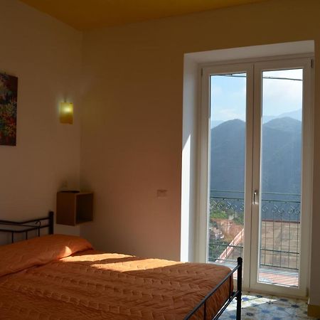 Palazzo Mansi Apartment ราเวลโล ภายนอก รูปภาพ