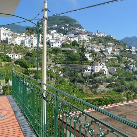 Palazzo Mansi Apartment ราเวลโล ภายนอก รูปภาพ