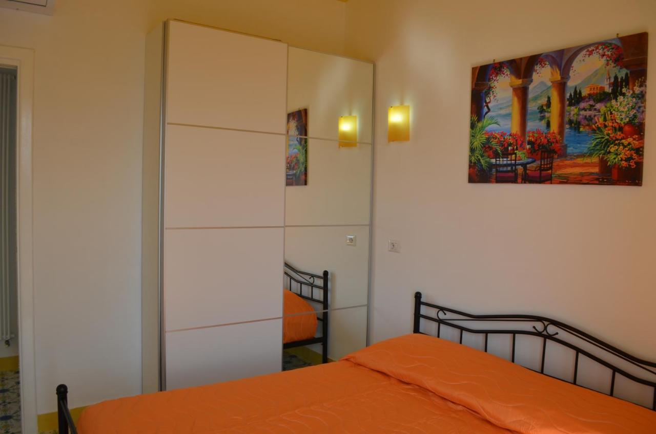 Palazzo Mansi Apartment ราเวลโล ภายนอก รูปภาพ