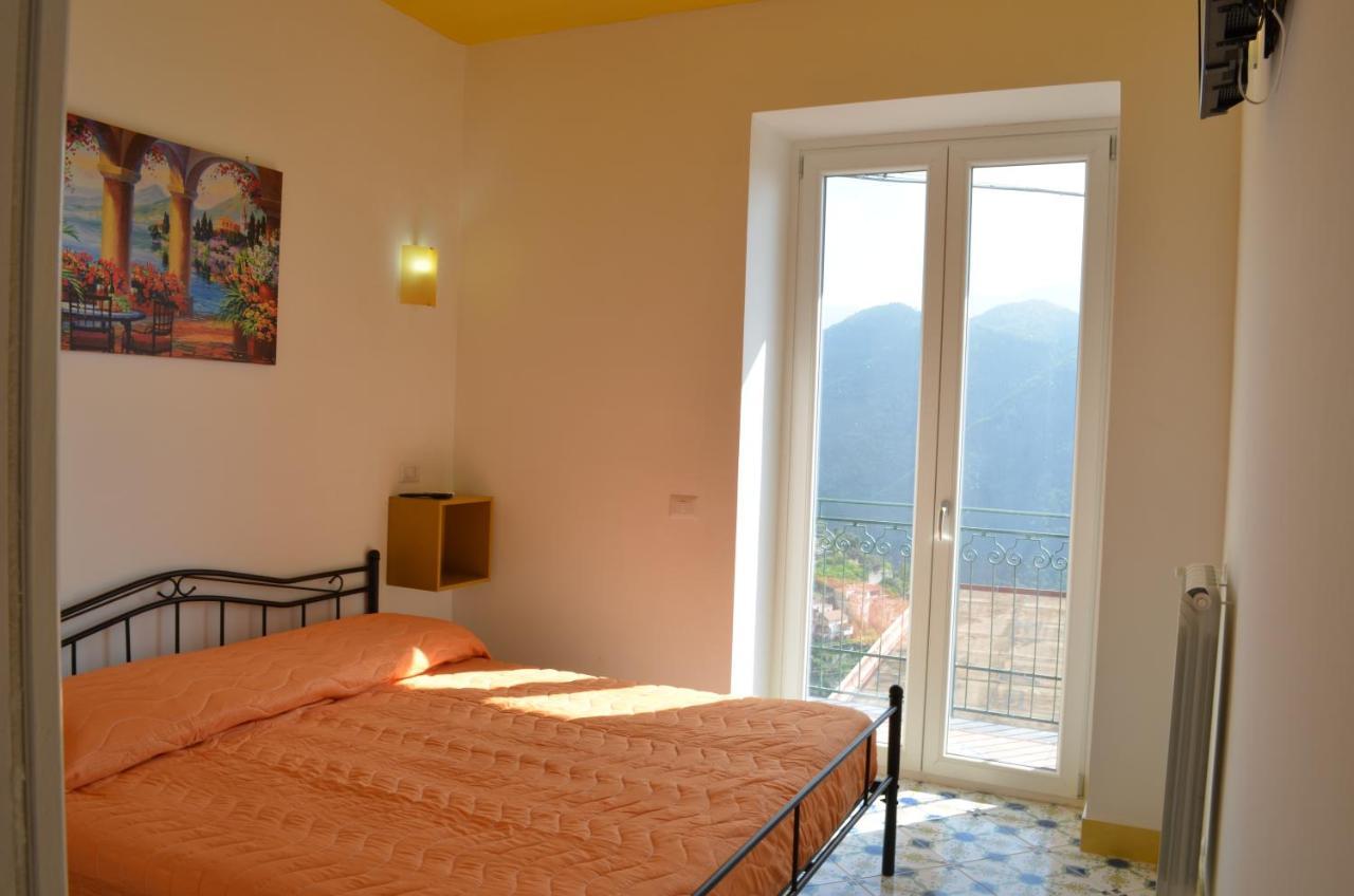 Palazzo Mansi Apartment ราเวลโล ภายนอก รูปภาพ