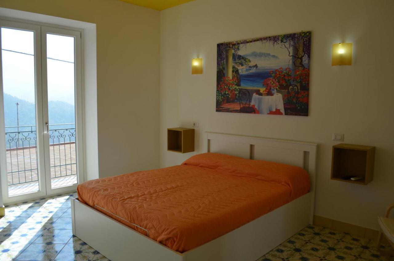 Palazzo Mansi Apartment ราเวลโล ภายนอก รูปภาพ